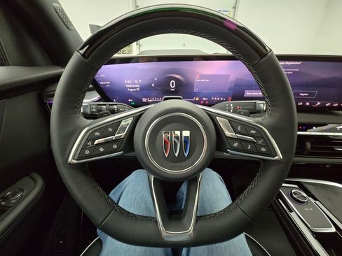 New 2026 Buick Enclave Sport Touring w/ Super Cruise Package image 27