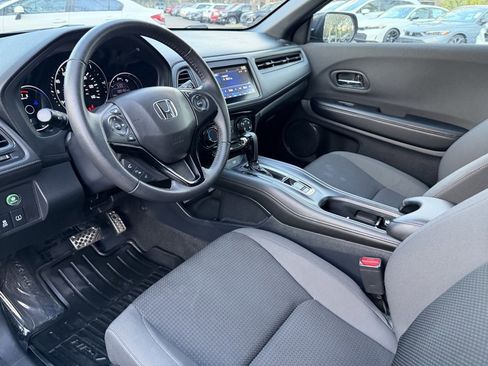 Used 2022 Honda HR-V Sport image 19