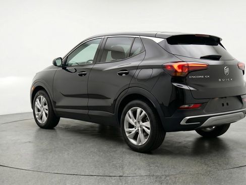 Used 2025 Buick Encore GX Preferred AWD/4WD image 6