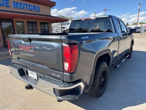 Used 2021 GMC Sierra 1500 SLE image 3