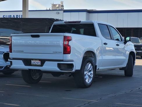 Used 2023 Chevrolet Silverado 1500 Custom image 4