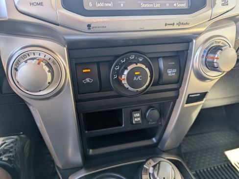 Used 2019 Toyota 4Runner SR5 Premium AWD/4WD image 20