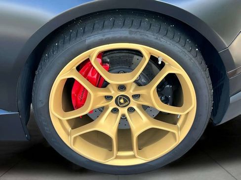 Used 2015 Lamborghini Huracan LP 610-4 image 34