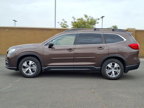 Used 2020 Subaru Ascent Premium w/ Convenience Package AWD/4WD image 4