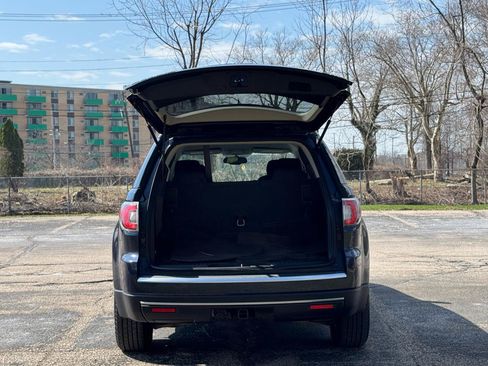 Used 2016 GMC Acadia SLE AWD/4WD image 15