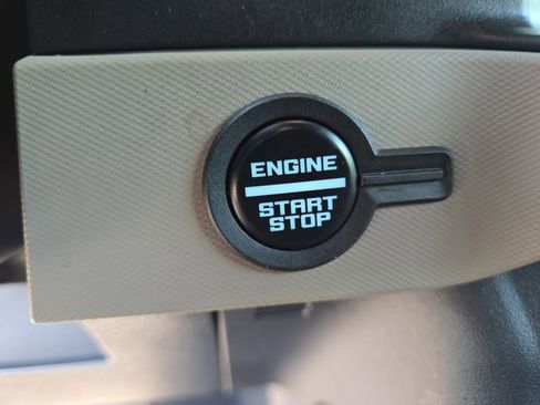 Certified 2023 Ford Bronco Wildtrak AWD/4WD image 35