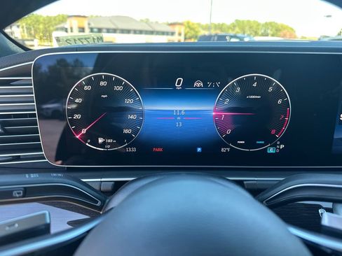 New 2026 Mercedes-Benz GLE 580 4MATIC image 30