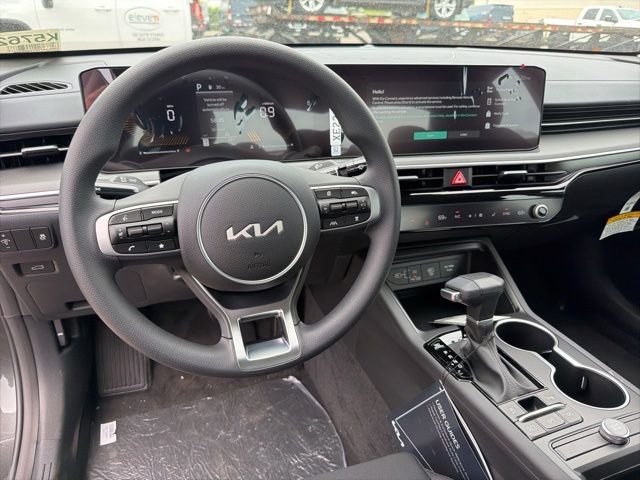 New 2026 Kia K5 LXS FWD image 14