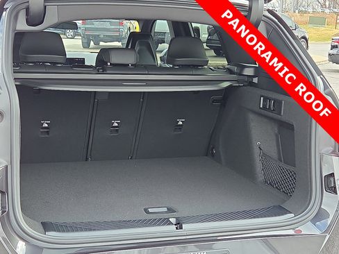 Used 2025 BMW X3 xDrive30i w/ Convenience Package image 9