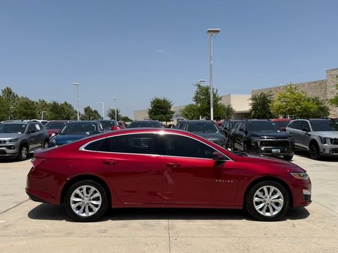 Used 2020 Chevrolet Malibu LT FWD image 6