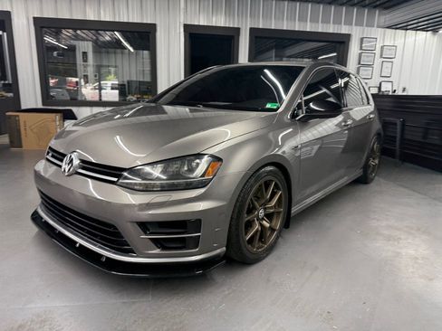 Used 2016 Volkswagen Golf 4-Door AWD/4WD image 12