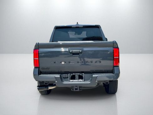 Certified 2025 Toyota Tacoma SR5 AWD/4WD image 6