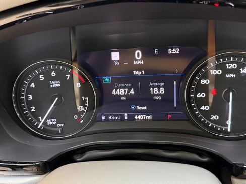 New 2025 Cadillac XT5 Premium Luxury w/ Technology Package FWD image 19
