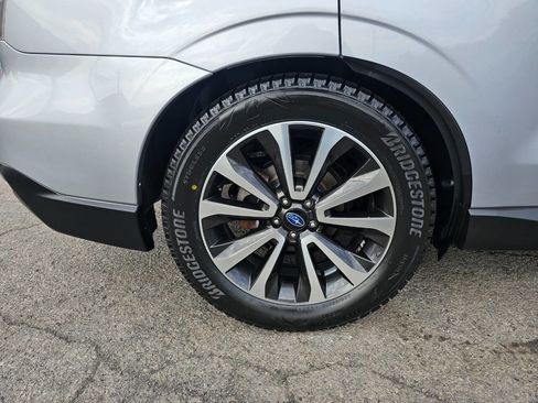 Used 2017 Subaru Forester 2.0XT Touring AWD/4WD image 4