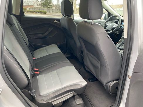 Used 2016 Ford Escape SE image 22