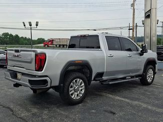 Used 2022 GMC Sierra 2500 Denali w/ Denali Ultimate Package AWD/4WD video 2
