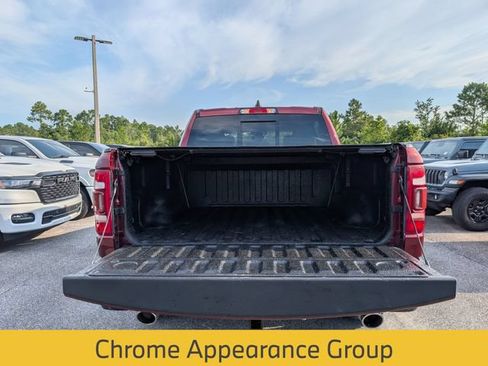 Used 2019 RAM 1500 Laramie AWD/4WD image 31