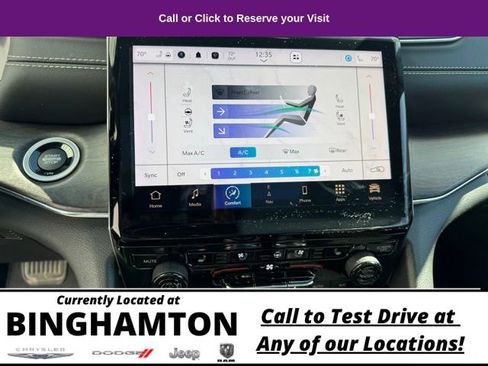 Used 2023 Jeep Grand Cherokee Overland image 18