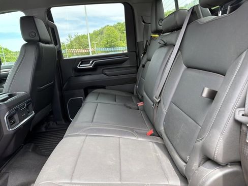 Used 2024 Chevrolet Silverado 2500 LTZ w/ LTZ Plus Package AWD/4WD image 13