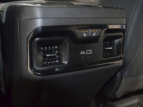 Used 2023 Chevrolet Silverado 1500 ZR2 w/ Technology Package AWD/4WD image 23