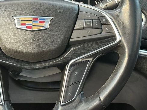 Used 2020 Cadillac XT5 Premium Luxury image 46