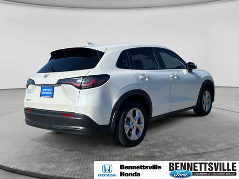 Used 2024 Honda HR-V LX image 5