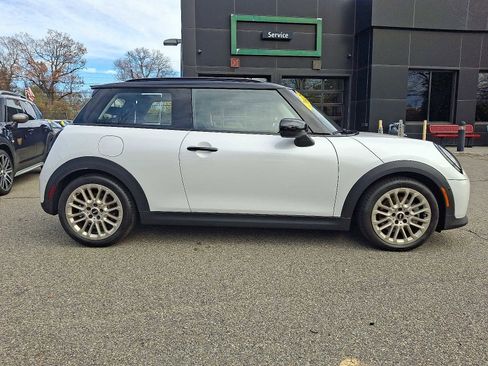 Used 2025 MINI Cooper S image 7