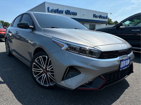 Used 2024 Kia Forte GT FWD image 2