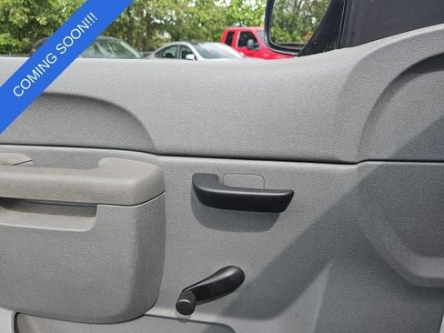 Used 2011 Chevrolet Silverado 1500 W/T RWD image 6