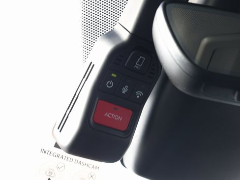 New 2026 Toyota Highlander Limited image 6