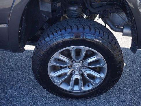 Used 2020 RAM 1500 Laramie w/ Sport Appearance Package AWD/4WD image 38