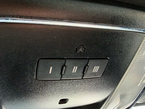 Used 2021 Chrysler 300 S image 43