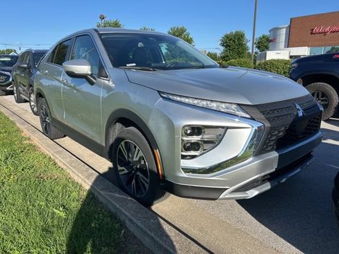 Used 2024 Mitsubishi Eclipse Cross SE AWD/4WD image 2