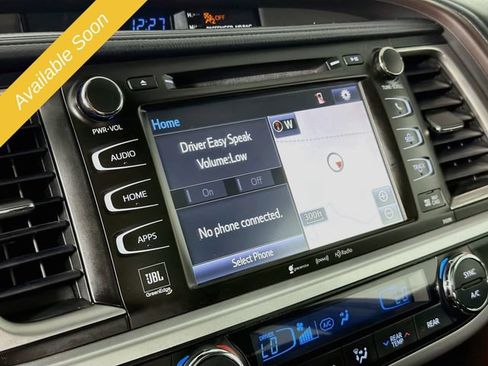 Used 2019 Toyota Highlander Limited AWD/4WD image 14