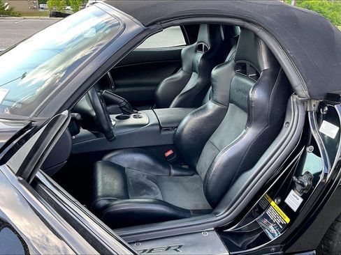 Used 2003 Dodge Viper SRT-10 RWD image 23