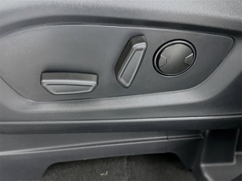 New 2026 Ford Explorer Active w/ Active Comfort Package image 21