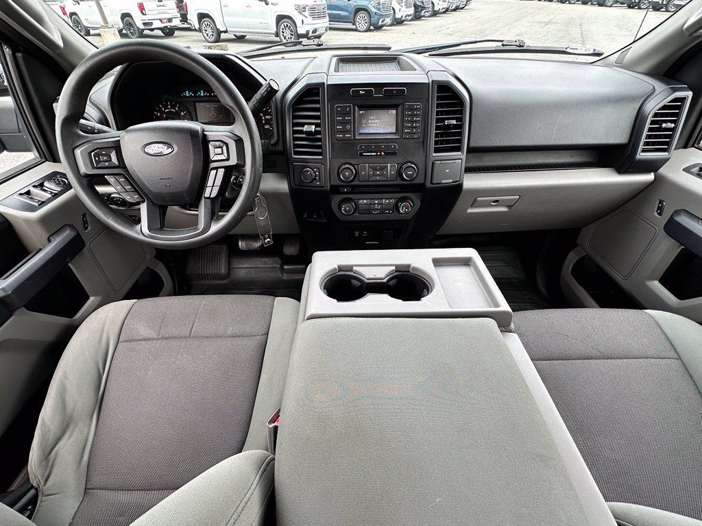 Used 2015 Ford F150 XL w/ Equipment Group 101A Mid AWD/4WD image 28