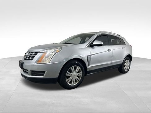 Used 2013 Cadillac SRX Luxury image 2