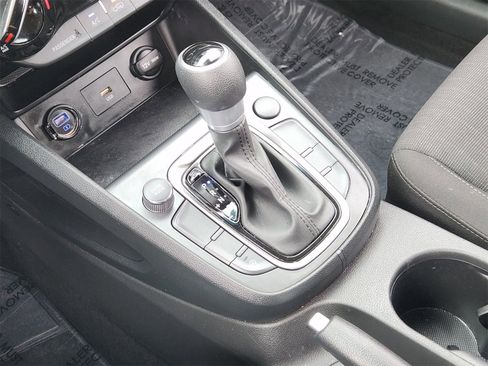 Used 2023 Hyundai Kona SEL image 27