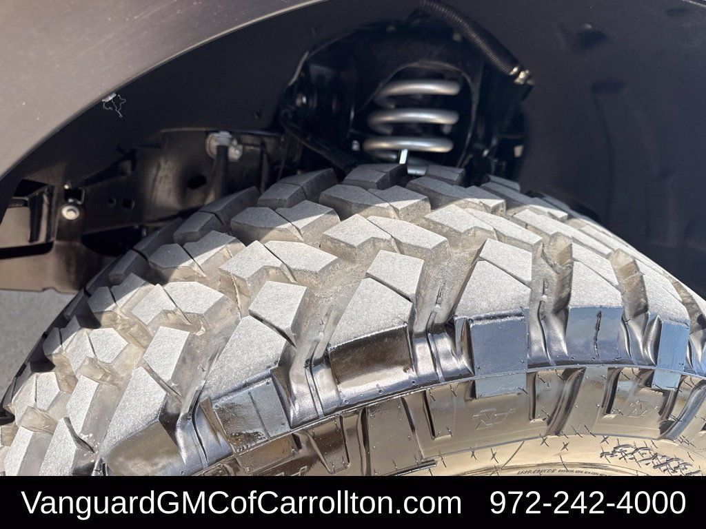 Used 2025 Ford F150 Raptor AWD/4WD image 6