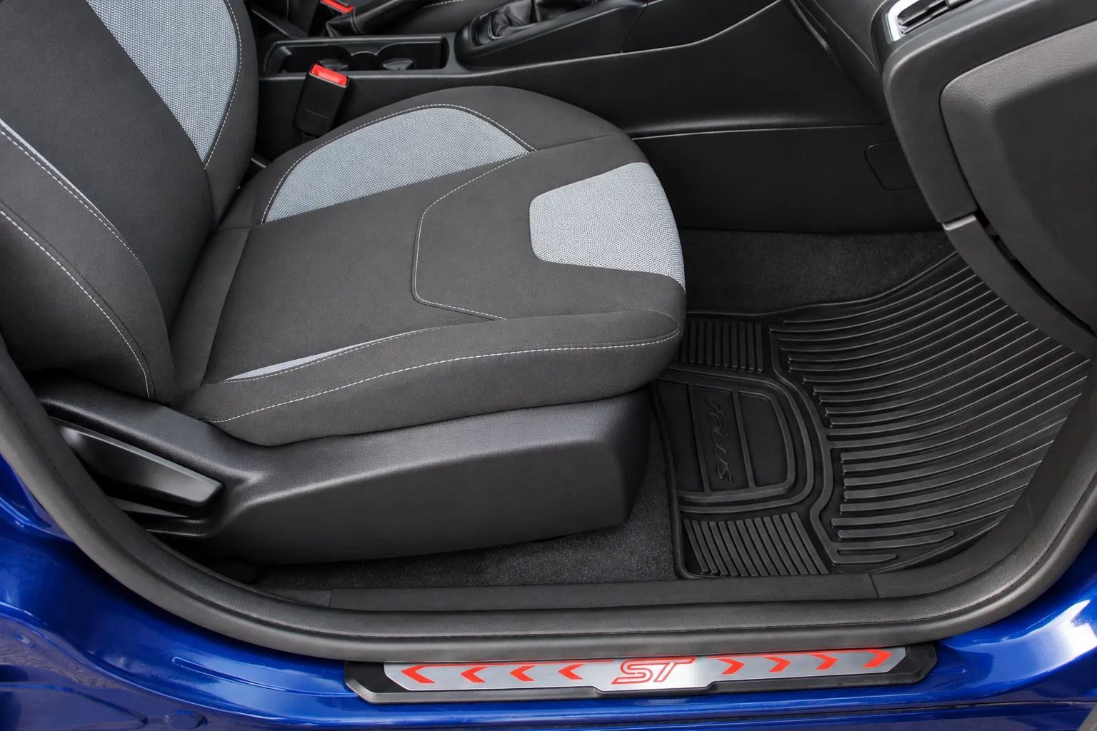 Used 2016 Ford Focus ST FWD image 27