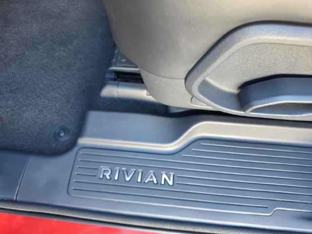 Used 2022 Rivian R1S Launch Edition Quad AWD/4WD image 38