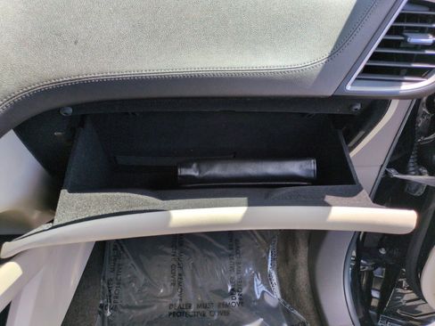 Used 2017 Lincoln MKX Select w/ Select Plus Package FWD image 50