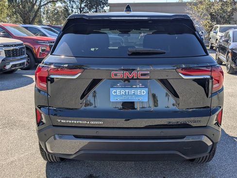 Certified 2025 GMC Terrain Elevation image 4