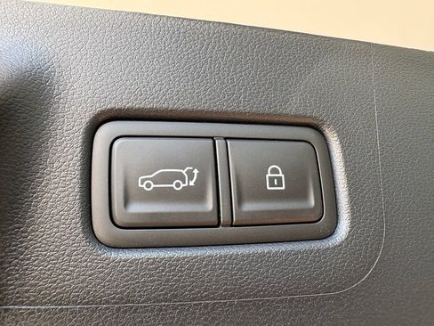 New 2026 Hyundai Santa Fe Limited FWD image 32
