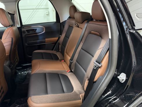 Used 2025 Ford Bronco Sport Outer Banks w/ Outer Banks Tech Package+ AWD/4WD image 10
