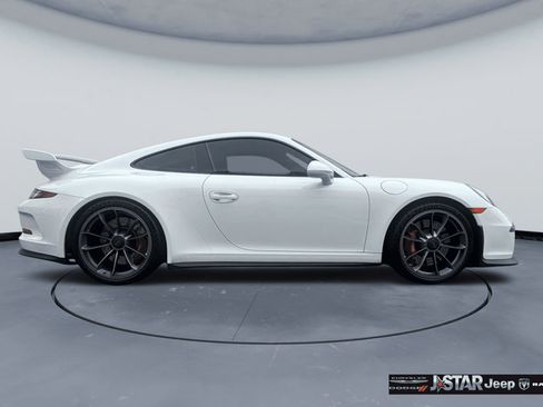 Used 2015 Porsche 911 GT3 w/ Sound Package Plus RWD image 4
