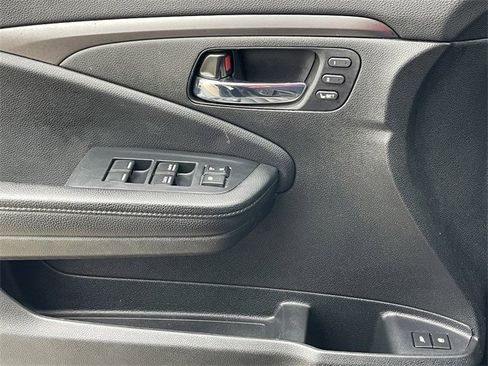 Used 2022 Honda Pilot Special Edition image 23