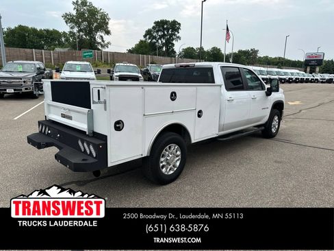 Used 2025 Chevrolet Silverado 3500 LT w/ Safety Package AWD/4WD image 5