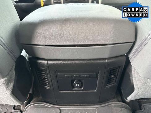 Used 2018 RAM 1500 Big Horn image 21